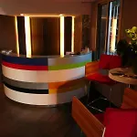 Ξενοδοχείο Cit'hotel L'oasis D'avignon