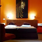 Ξενοδοχείο Cit'hotel L'oasis D'avignon Villeneuve-lès-Avignon