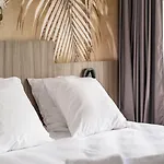 Cit'hotel L'oasis D'avignon Ξενοδοχείο 2*