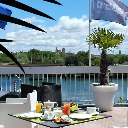 Cit'hotel L'oasis D'avignon 酒店