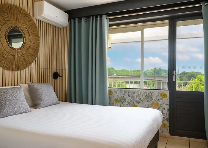 Cit'hotel L'oasis D'avignon 2* Villeneuve-lès-Avignon