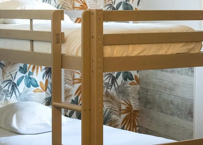 Szálloda Cit'hotel L'oasis D'avignon Villeneuve-lès-Avignon