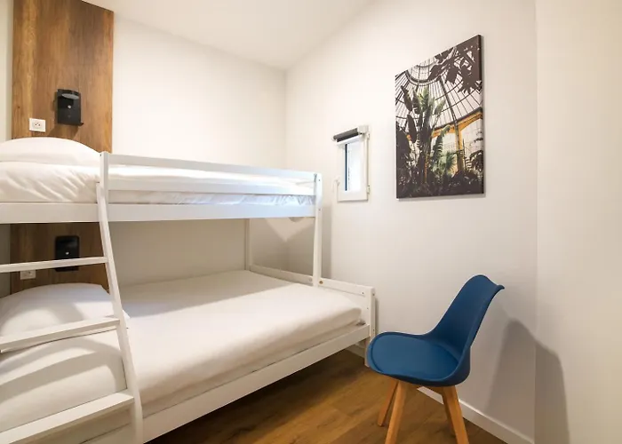 Szálloda Cit'hotel L'oasis D'avignon Villeneuve-lès-Avignon