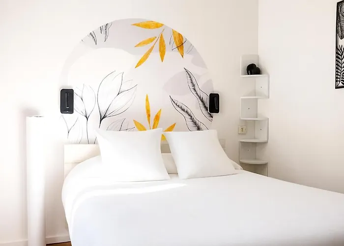 Szálloda Cit'hotel L'oasis D'avignon 2*