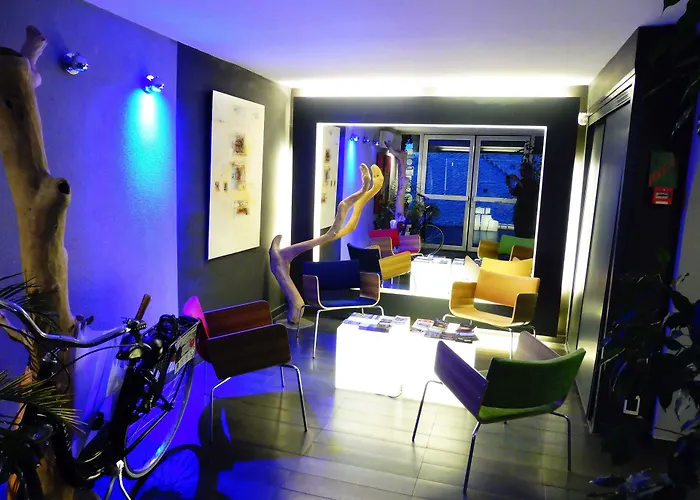 Cit'hotel L'oasis D'avignon Szálloda 2*