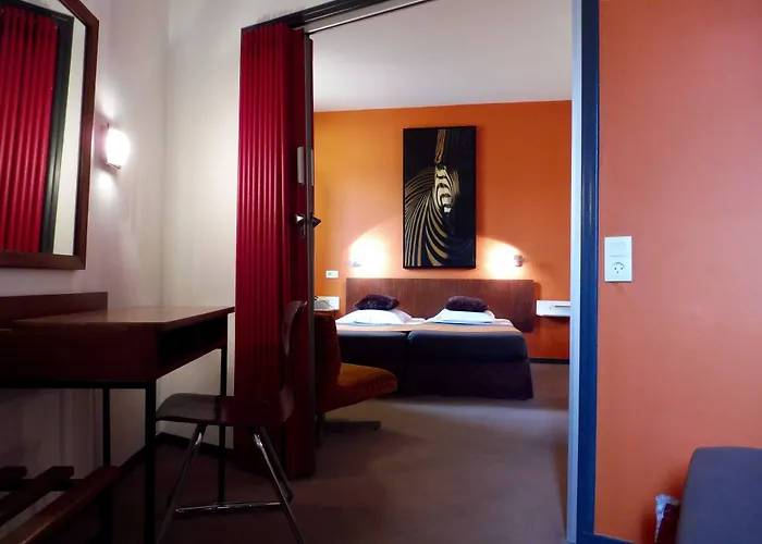 Cit'hotel L'oasis D'avignon Szálloda