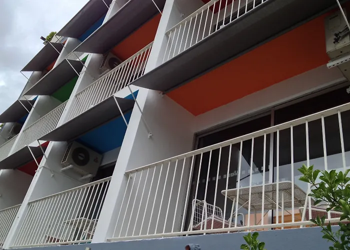 Szálloda Cit'hotel L'oasis D'avignon Villeneuve-lès-Avignon