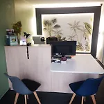 Cit'hotel L'oasis D'avignon Hotel Villeneuve-les-Avignon