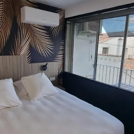 Hotel O'cub 2*