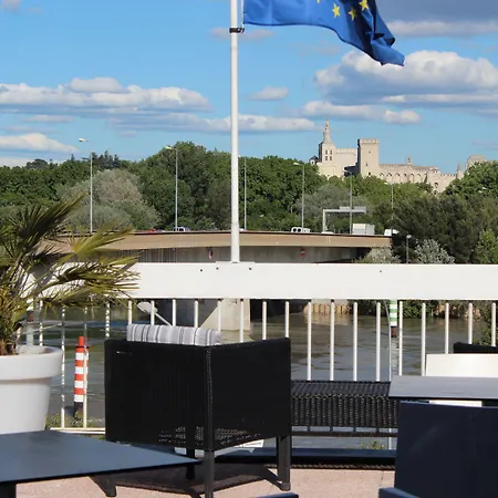 Cit'hotel L'oasis D'avignon Hotel