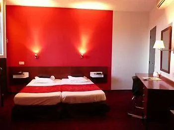 Cit'hotel L'oasis D'avignon 酒店