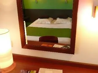 酒店 Cit'hotel L'oasis D'avignon 2*